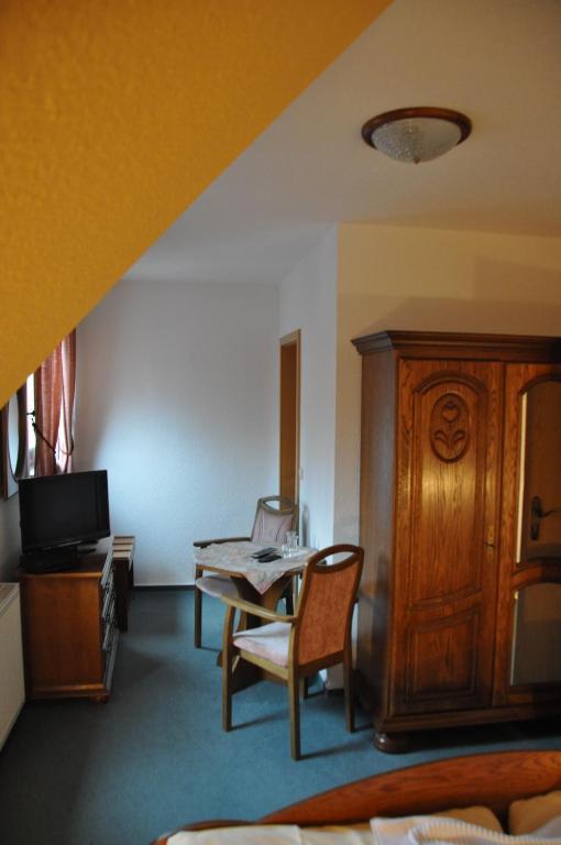 Hotel-Restaurant Elsterblick Elsteraue Δωμάτιο φωτογραφία